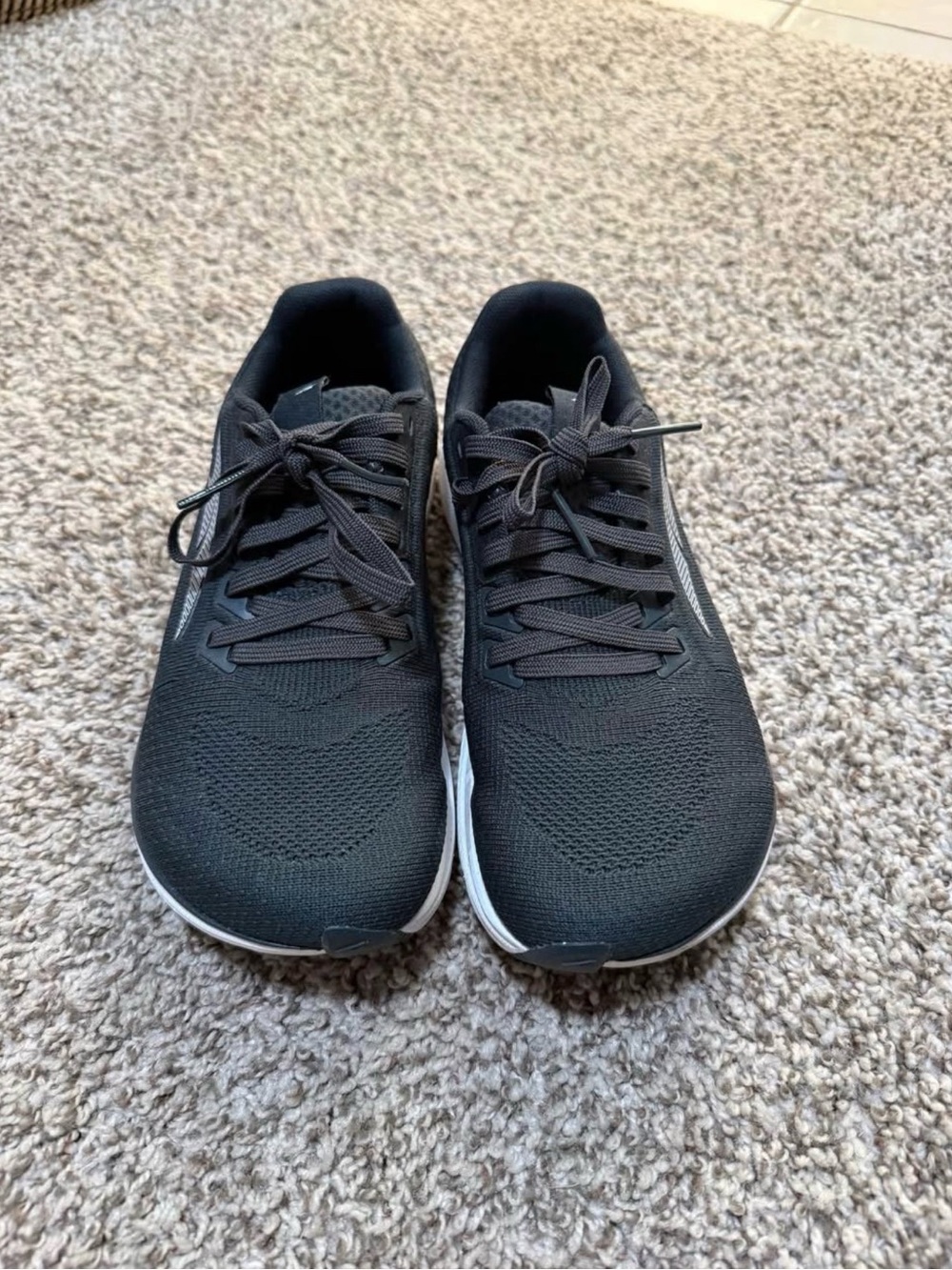 Altra Escalante Running Shoes